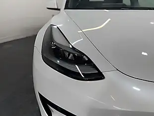 Used 2020 Tesla Model 3 Standard Range Plus White - Interior and Exterior details 5