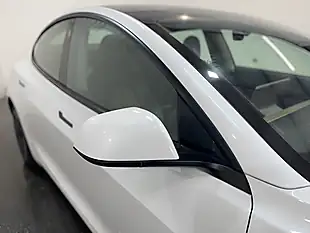 Used 2020 Tesla Model 3 Standard Range Plus White - Interior and Exterior details 7
