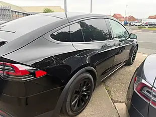 Used 2020 Tesla Model X Long Range Plus Black - Interior and Exterior details 6