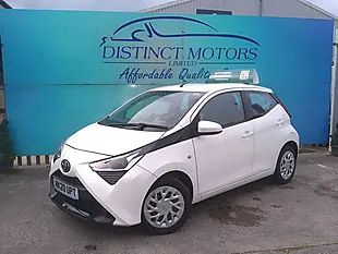 Used 2020 Toyota Aygo X-Play White - Interior and Exterior details 3