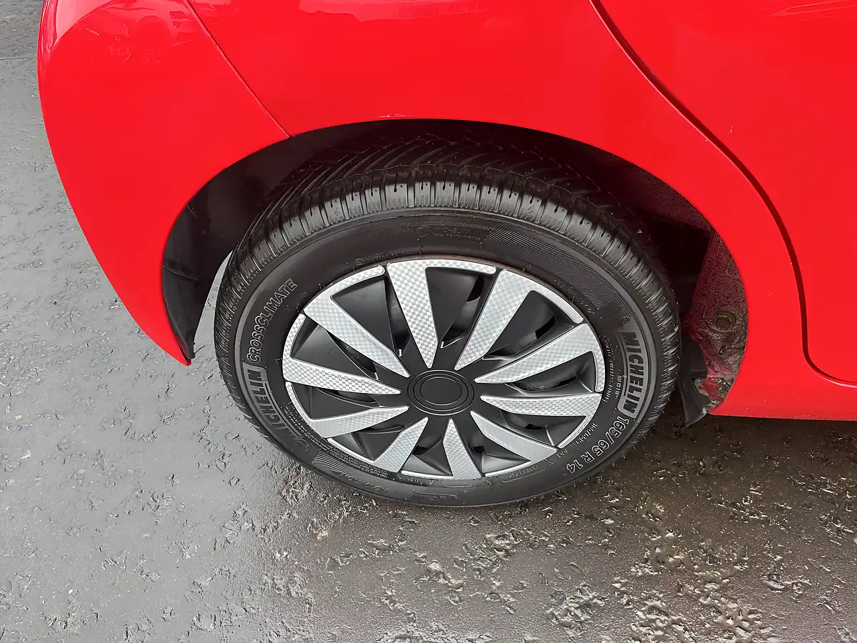 Used 2020 Toyota Aygo X Red - Interior and Exterior details 17