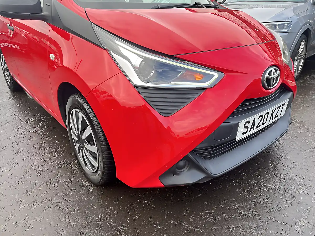 Used 2020 Toyota Aygo X Red - Interior and Exterior details 4