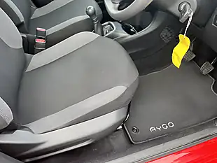 Used 2020 Toyota Aygo X Red - Interior and Exterior details 7