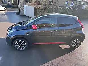 Used 2020 Toyota Aygo X-Trend Grey - Interior and Exterior details 5