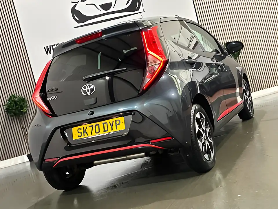 Used 2020 Toyota Aygo X-Trend Grey - Interior and Exterior details 12