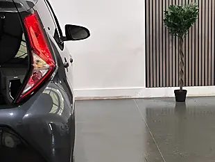 Used 2020 Toyota Aygo X-Trend Grey - Interior and Exterior details 19
