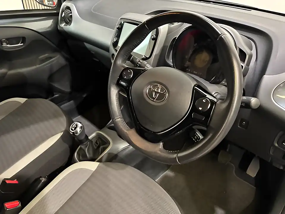 Used 2020 Toyota Aygo X-Trend Grey - Interior and Exterior details 3