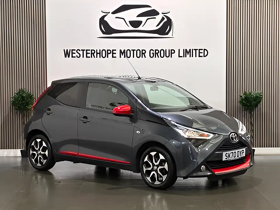Used 2020 Toyota Aygo X-Trend Grey - Interior and Exterior details 7