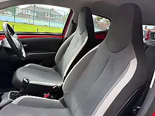 Used 2020 Toyota Aygo X-Trend Red - Interior and Exterior details 14