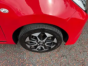 Used 2020 Toyota Aygo X-Trend Red - Interior and Exterior details 15
