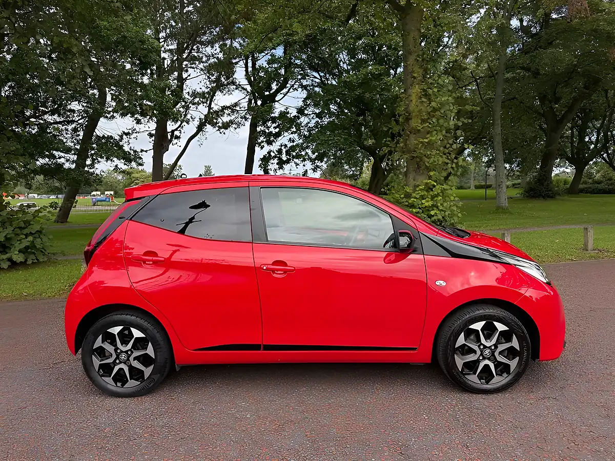 Used 2020 Toyota Aygo X-Trend Red - Interior and Exterior details 2