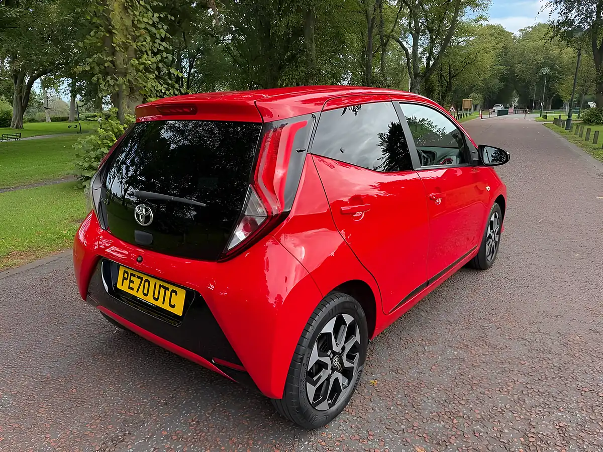 Used 2020 Toyota Aygo X-Trend Red - Interior and Exterior details 3