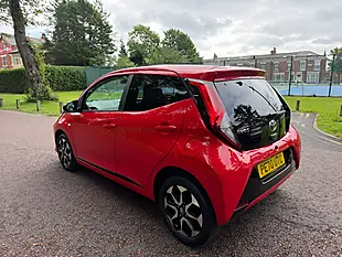 Used 2020 Toyota Aygo X-Trend Red - Interior and Exterior details 5