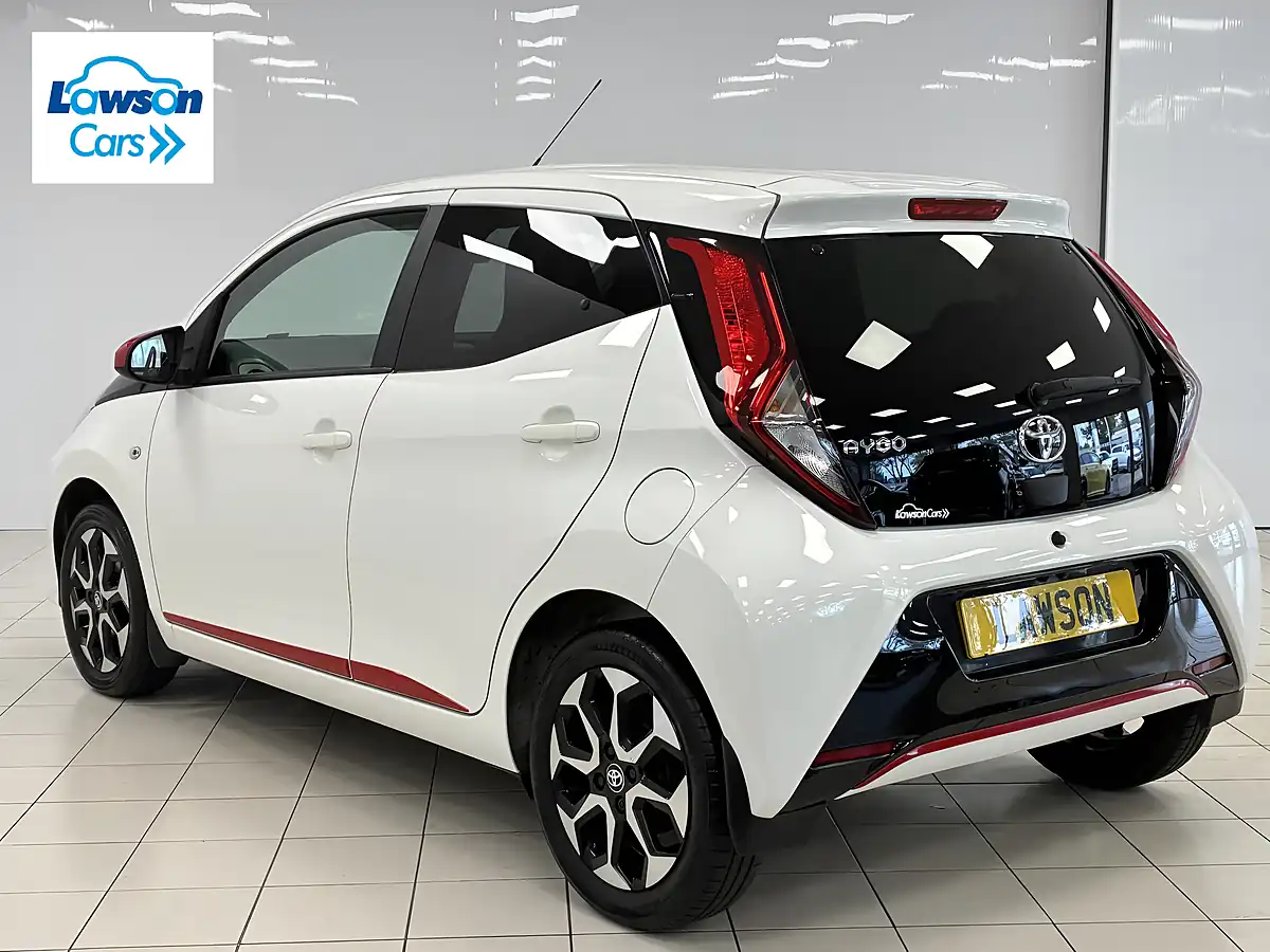 Used 2020 Toyota Aygo X-Trend White - Interior and Exterior details 4