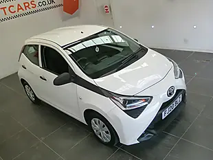 Used 2020 Toyota Aygo X White - Interior and Exterior details 18
