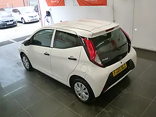 Used 2020 Toyota Aygo X White - Interior and Exterior details 19