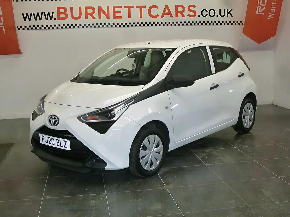 Used 2020 Toyota Aygo X White - Interior and Exterior details 2
