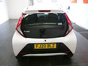 Used 2020 Toyota Aygo X White - Interior and Exterior details 7