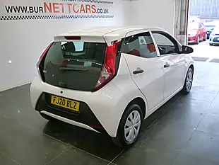 Used 2020 Toyota Aygo X White - Interior and Exterior details 8