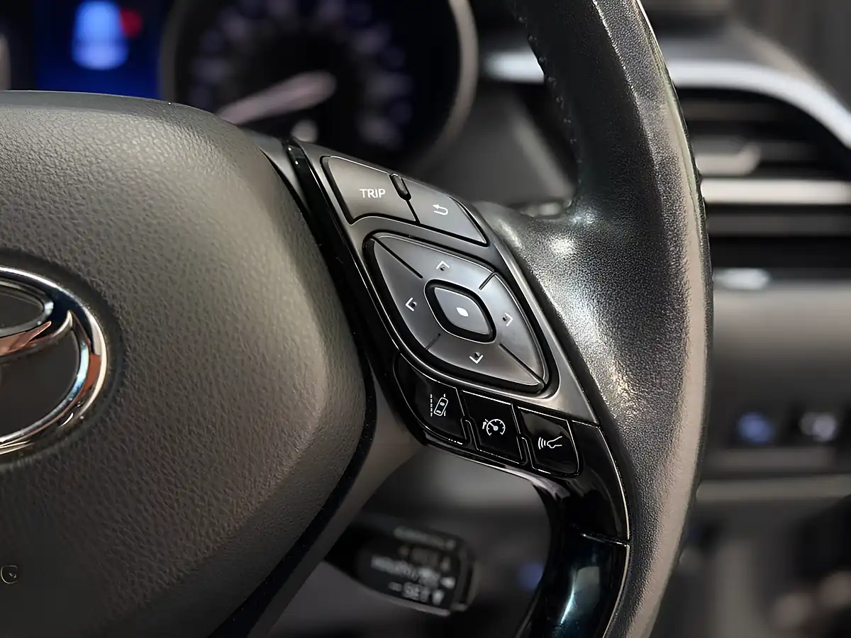 Used 2020 Toyota C-Hr Design Grey - Interior and Exterior details 10
