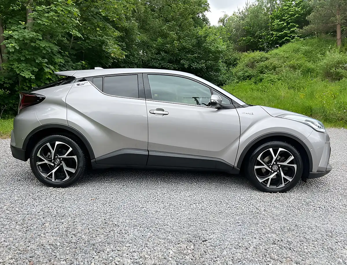 Used 2020 Toyota C-Hr Design Metal Stream - Interior and Exterior details 2
