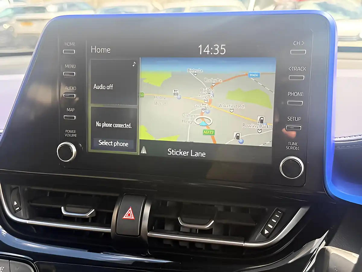 Used 2020 Toyota C-Hr Dynamic Blue - Interior and Exterior details 10