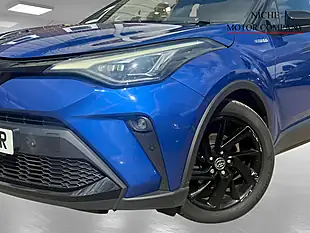 Used 2020 Toyota C-Hr Dynamic Blue - Interior and Exterior details 18