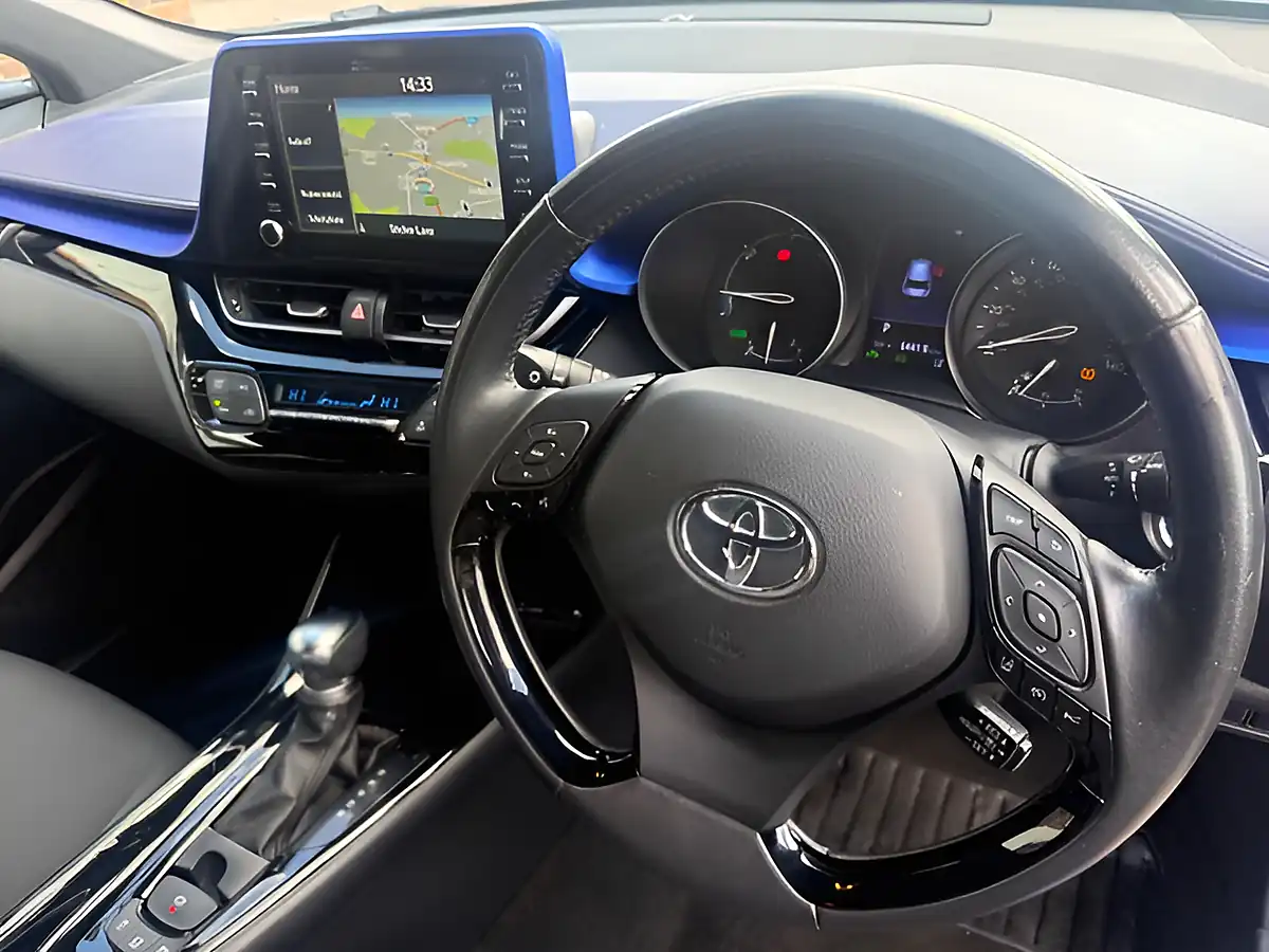 Used 2020 Toyota C-Hr Dynamic Blue - Interior and Exterior details 9