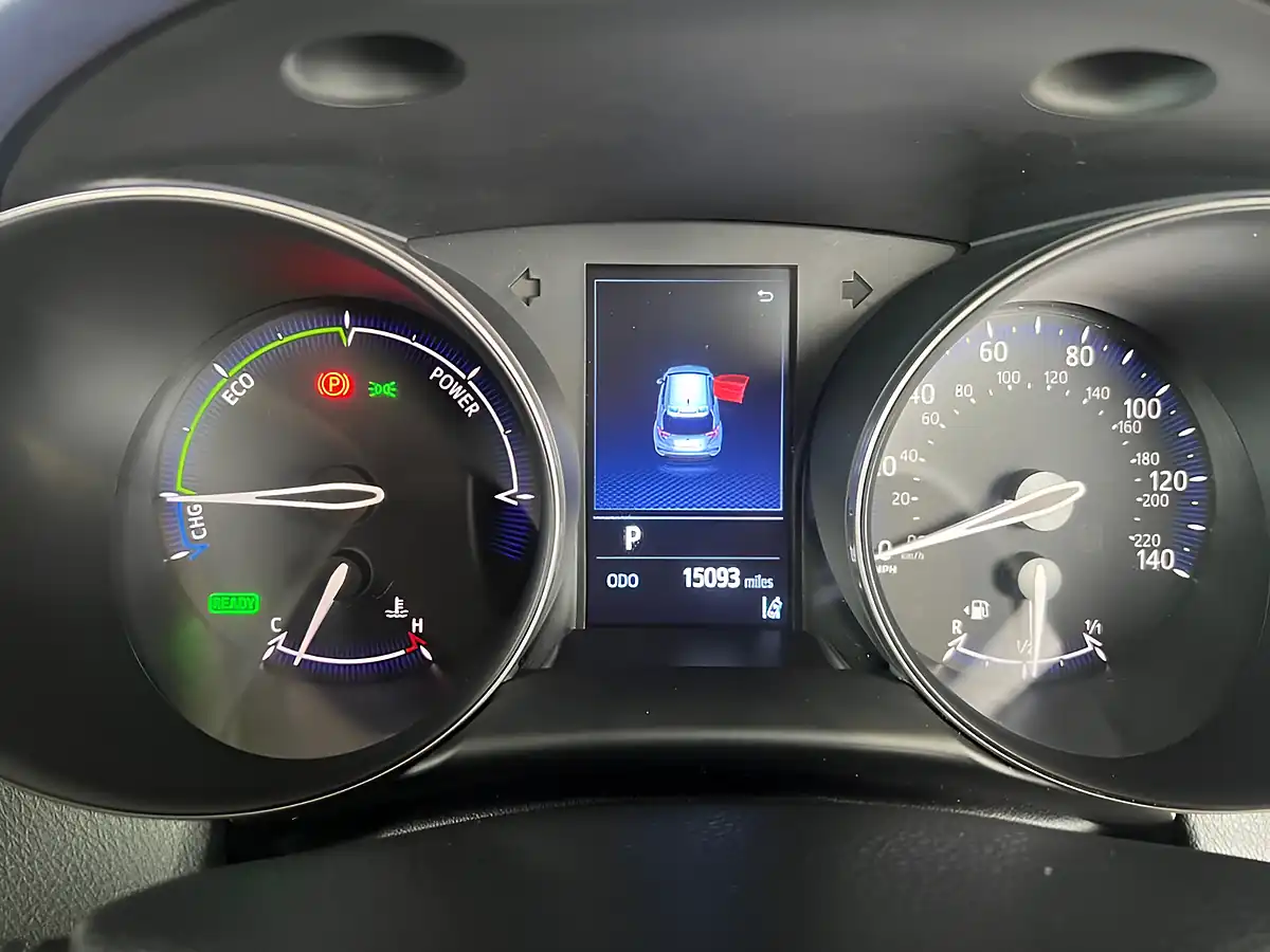 Used 2020 Toyota C-Hr Dynamic Grey - Interior and Exterior details 15