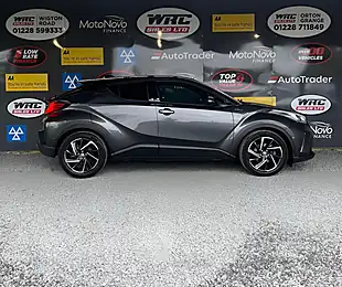 Used 2020 Toyota C-Hr Dynamic Grey - Interior and Exterior details 4