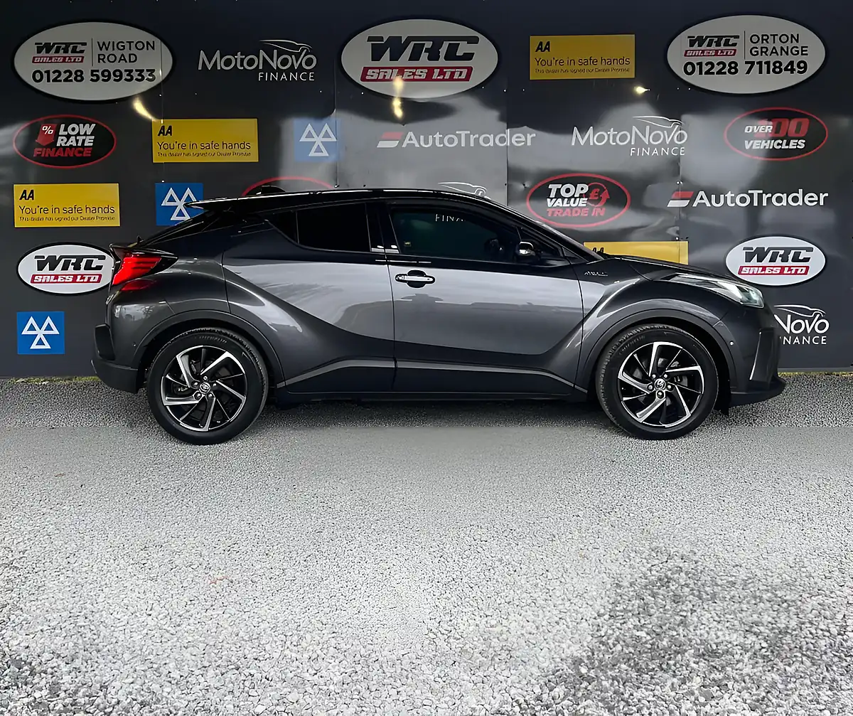 Used 2020 Toyota C-Hr Dynamic Grey - Interior and Exterior details 4