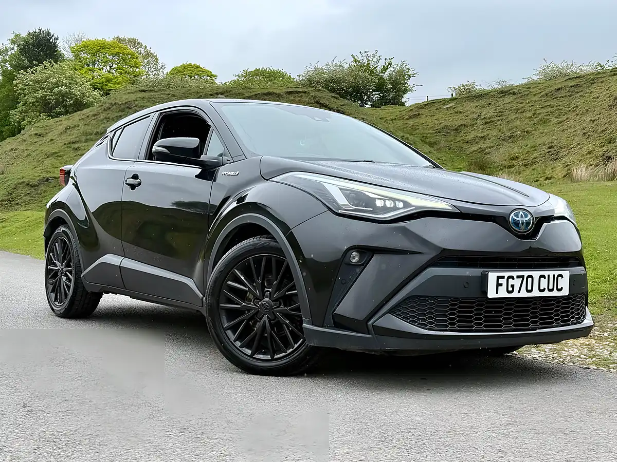 Used 2020 Toyota C-Hr Excel Black - Front View