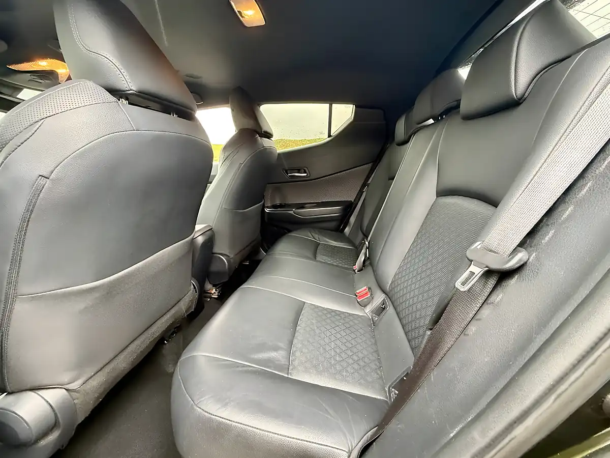 Used 2020 Toyota C-Hr Excel Black - Interior and Exterior details 18
