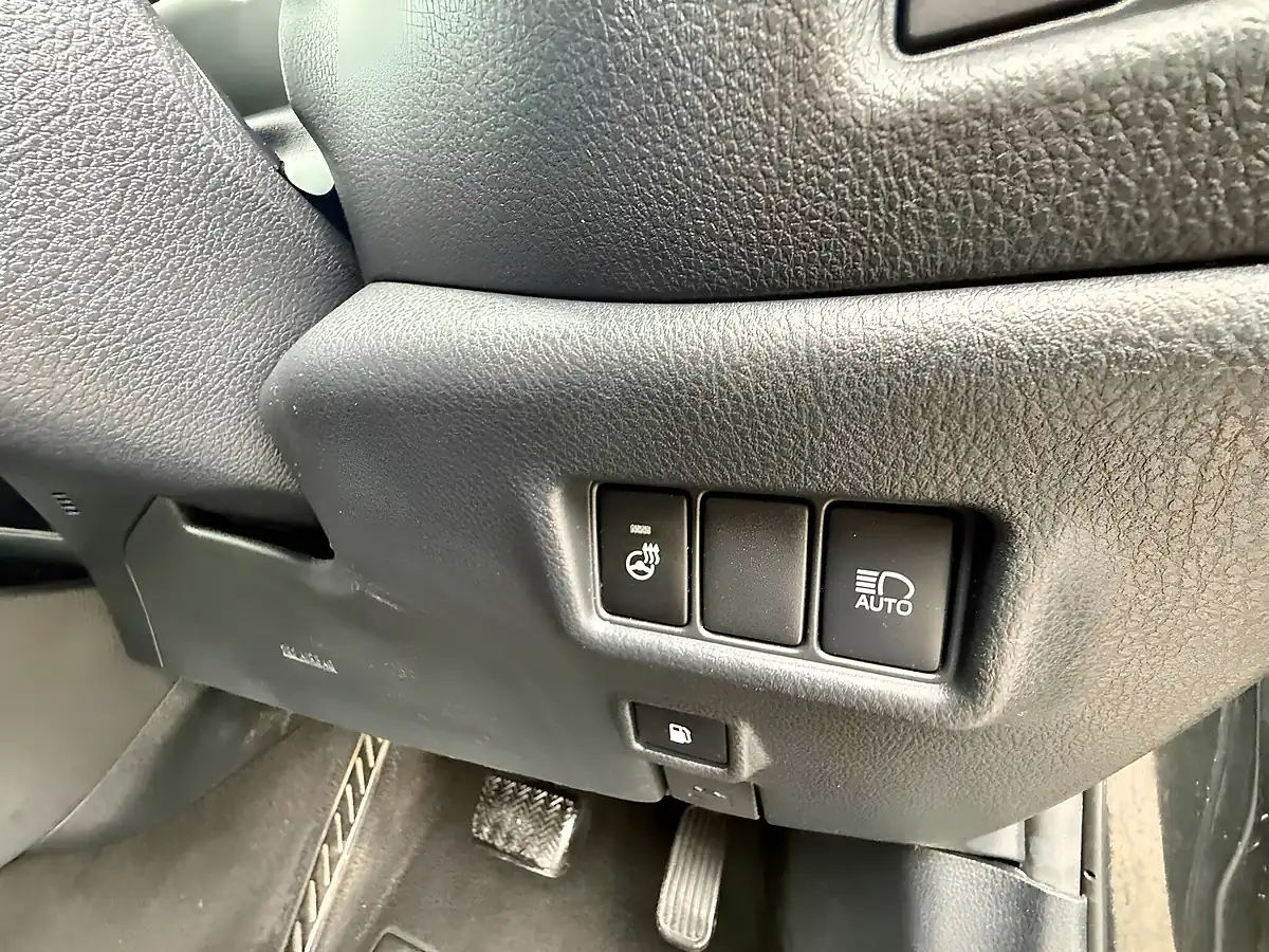 Used 2020 Toyota C-Hr Excel Black - Interior and Exterior details 20