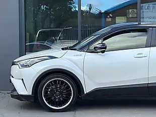Used 2020 Toyota C-Hr Icon White - Interior and Exterior details 15