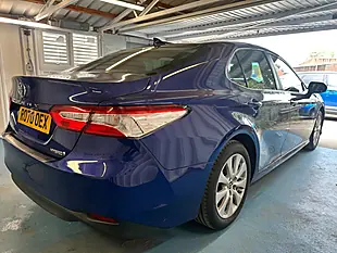 Used 2020 Toyota Camry Design Blue - Interior and Exterior details 6