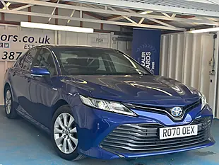 Used 2020 Toyota Camry Design Blue - Interior and Exterior details 7