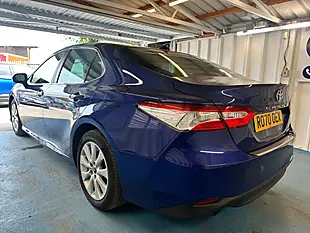 Used 2020 Toyota Camry Design Blue - Interior and Exterior details 8