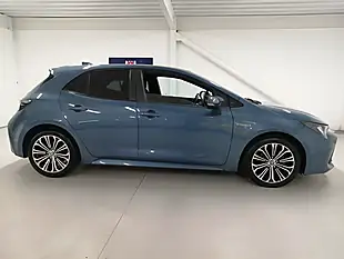 Used 2020 Toyota Corolla Design Denim Blue - Interior and Exterior details 14