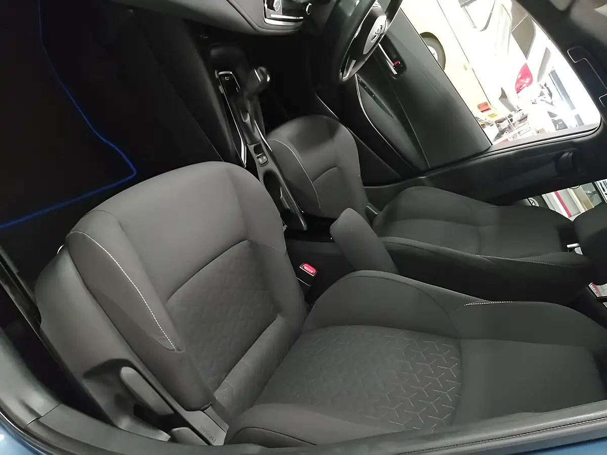 Used 2020 Toyota Corolla Design Denim Blue - Interior and Exterior details 16