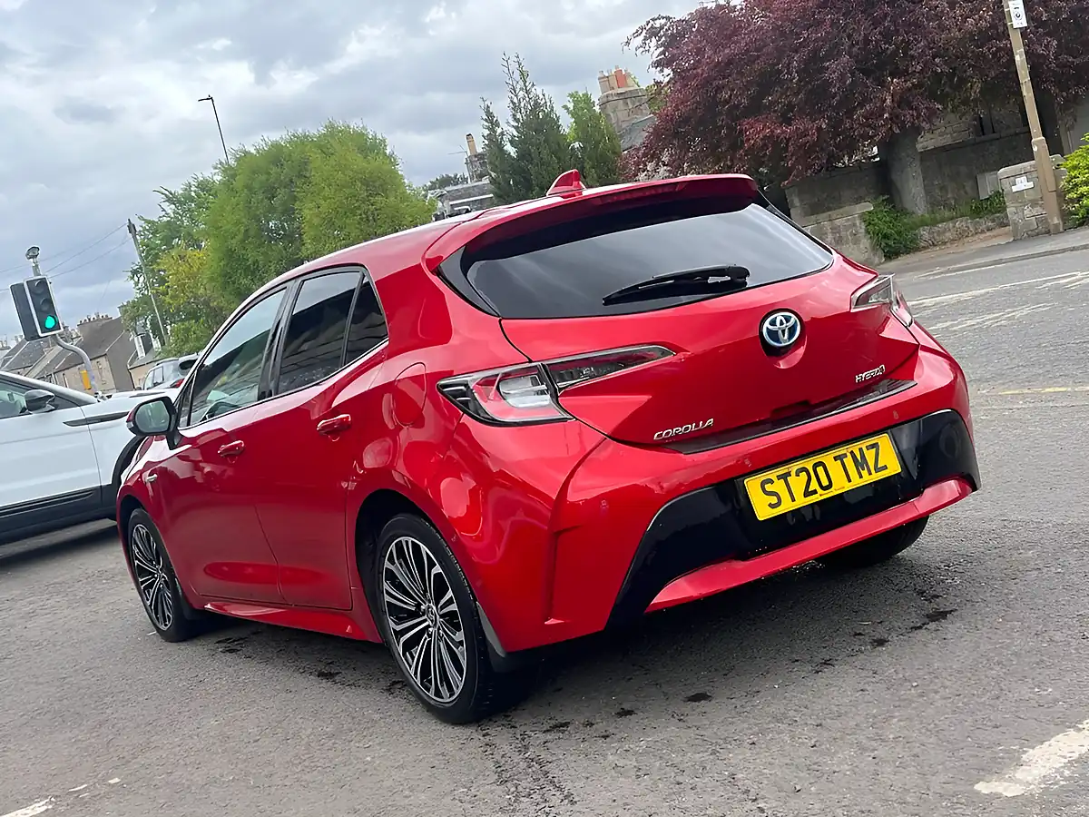 Used 2020 Toyota Corolla Design Red - Interior and Exterior details 3