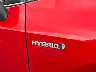 Used 2020 Toyota Corolla Design Red - Interior and Exterior details 9