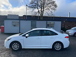 Used 2020 Toyota Corolla Design White - Interior and Exterior details 3