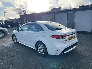 Used 2020 Toyota Corolla Design White - Interior and Exterior details 8