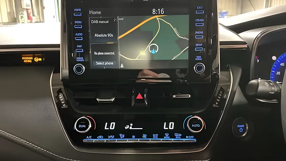 Used 2020 Toyota Corolla Icon Tech Touring Sports White - Interior and Exterior details 11