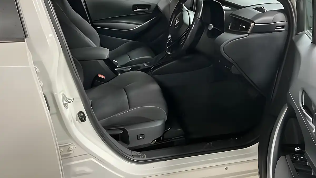 Used 2020 Toyota Corolla Icon Tech Touring Sports White - Interior and Exterior details 9