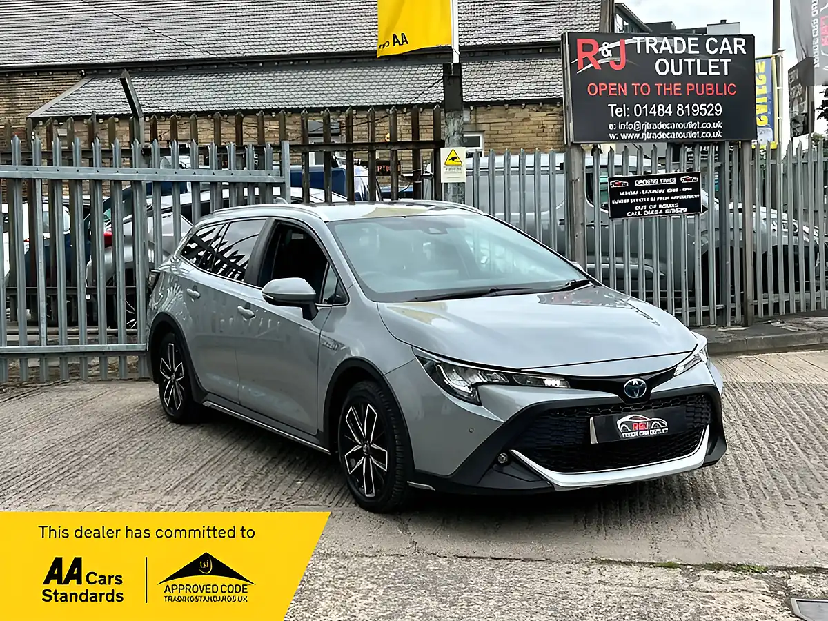 Used 2020 Toyota Corolla Trek Grey - Front View