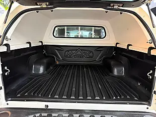 Used 2020 Toyota Hilux Active 4WD Dcb White - Interior and Exterior details 19