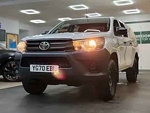 Used 2020 Toyota Hilux Active 4WD Dcb White - Interior and Exterior details 4
