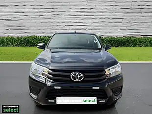 Used 2020 Toyota Hilux Active Black - Interior and Exterior details 2